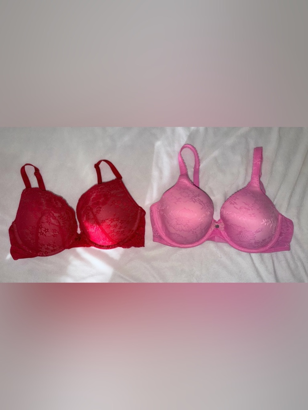 Women's Victoria’s Secret Red and Pink Bras